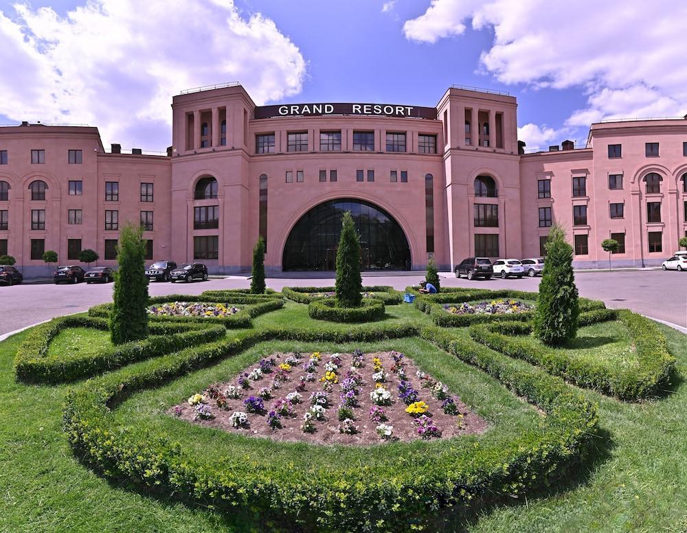 Grand Resort Jermuk Bagian luar foto